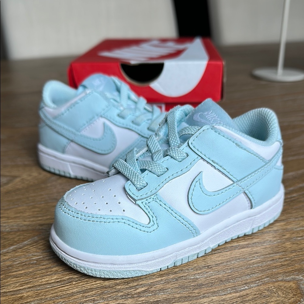 Nike Kids' Light Blue and White Low-Top Sneakers